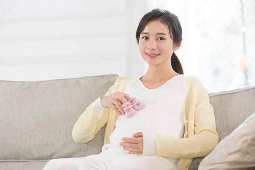 試管嬰兒是如何移植到女性體內的？